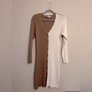 Colorblock Buttoned Sweater Dress